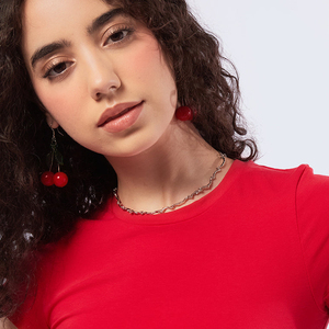 Vêtements Femme 2026 Nouveaux Crop Tops pour Femmes T-shirt en Coton de Haute Qualité Coupe Slim T-shirt Court Col Rond T-shirt Femme - Product Image 3