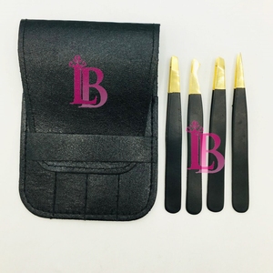 Set de Cejas Negro con Detalles Dorados, Pinzas para Cejas con Mango Liso, Personalización de Logotipo, Hecho a Mano, Sostenible, MOQ Bajo - Product Image 3
