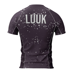 T-shirt de compression athlétique personnalisé à manches courtes et col rond, sublimé, pour la performance sportive et les loisirs - Product Image 5