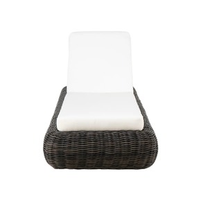 Tumbona de Ratán de Lujo para Exteriores con Respaldo Ajustable y Cojín Impermeable – Cama de Día Moderna para Piscina, Resort, Villa - Product Image 2