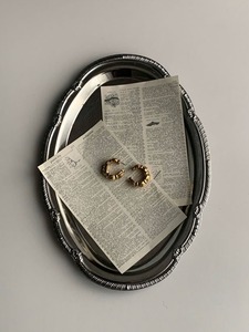 Grand Floral Engraved Serving Platter with <b>Ornamental</b> Edge Luxury <b>Silver</b> Tone Tabletop Décor Exclusive Decorative Metal - Product Image 4