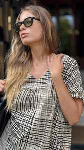 Kaftan en coton à imprimé géométrique style bohème chic, léger, idéal pour l'été - Product Image 6