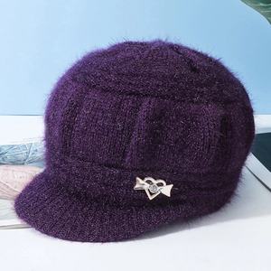 Best Selling Unisex Customized Winter <b>Knitted</b> <b>Beanies</b> 100% Wool Jacquard <b>Beanie</b> Travel Appropriate - Product Image 2