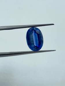 Piedra Preciosa de Cianita Natural, Corte Ovalado Azul Oscuro, 7.30x10.40mm, 2.87 Quilates, Piedra de la Mejor Calidad para Joyería - Product Image 2