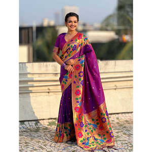 ผ้าไหมปาธานีสีม่วงทอมือลายหรูหรา พร้อมขอบผ้าขนาดใหญ่ ยืดหยุ่นและกลับด้านได้ ผ้าส่าหรีงานแต่งงานแบบดั้งเดิมของอินเดีย - Product Image 1