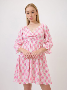 Elegant Women Summer Knee-Length Spring Summer Chiffon <b>Three</b> Quarter Sleeve Floral Printed Formal Party Wear Digital Printing - Product Image 4