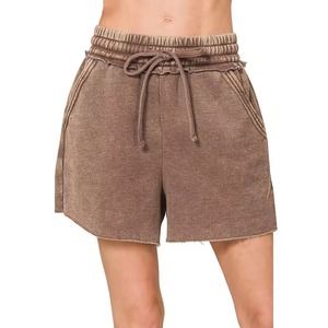 Shorts de basketball personnalisés pour femme, coupe décontractée d'été, entrejambe 5 pouces, 100% coton respirant, couleur unie, style hip-hop, confortable, taille haute - Product Image 1