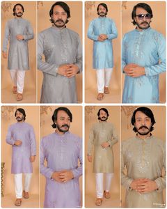 Ensemble Kurta Pyjama Brodé Dernière Collection, Tenue Traditionnelle Indienne et Pakistanaise pour Hommes, Ornée de Paillettes, Idéale pour Mariages - Product Image 6