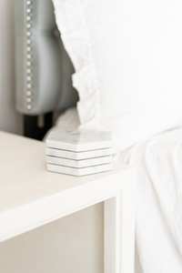 Posavasos de Mármol Blanco con Base de Corcho, Acabado Pulido o Mate - Product Image 4