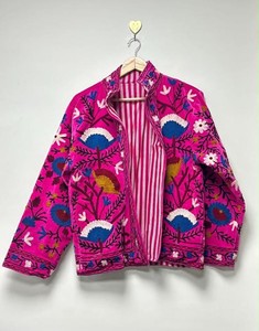 Chaqueta de punto de terciopelo rosa vintage para mujer, bordada floral, hecha a mano, estilo bohemio, artesanal, ropa de abrigo de invierno, moda al por mayor - Product Image 3
