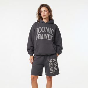 Ensemble de shorts en molleton à strass pour femmes, 2 pièces, 100% polyester, vêtements de rue d'hiver, coupe ample, shorts de survêtement baggy pour femmes - Product Image 1