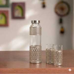 Bouteille d'eau en verre vintage personnalisée avec couvercle pour la consommation à la maison, au bureau et en extérieur - Product Image 1