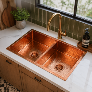 Fregadero Doble de Cobre Martillado Hecho a Mano para Cocina, Estilo Contemporáneo, Lavabo Metálico Duradero para Uso Doméstico - Product Image 3