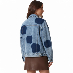 Chaqueta Vaquera Personalizada con Logotipo y Estampado a Bloques para Mujer, Estilo Vintage Oversize, Ropa Casual Urbana al por Mayor - Product Image 3