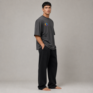 T-shirt ample tendance pour homme, coupe oversize, tissu confortable et design polyvalent, idéal pour le streetwear moderne. - Product Image 2