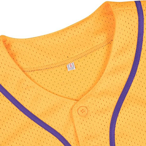 Maillot de baseball unisexe jaune doré en maille ouverte avec passepoil violet, uniforme classique entièrement boutonné, tendance du moment - Product Image 3