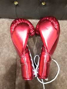 Hot Selling Customized Logo Boxing Gloves Adults Professional Non-Slip Lace-Up Closure Durable Breathable Unisex - Product Image 2