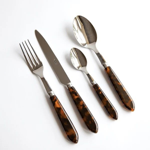 Ensemble de couverts minimalistes en métal avec manches en bois, finition miroir haute brillance, couverts durables pour le camping - Product Image 5
