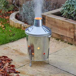 Bac d'incinération en métal avec trous de ventilation et couvercle de cheminée pour les déchets de jardin, disponible à prix de gros. - Product Image 2
