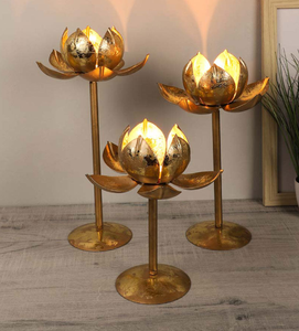 Unique Decorative Iron <b>Tea</b> <b>Light</b> Holder with Fixed SColor Modern Design Handmade Portable Votive Holder Wedding Decor - Product Image 1