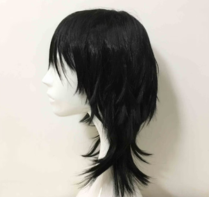 Peluca sintética negra corta en capas al por mayor con flequillo, corte shaggy estilo lobo, fibra resistente al calor, para cosplay, anime y fiestas. - Product Image 1