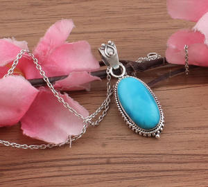 Collar Tibetano Vintage con Colgante de Plata de Ley 925 con Zirconia Engastada en Bisel, Joyería Artesanal Única de Estilo Boho, Regalo - Product Image 3