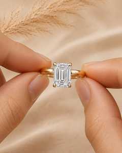 Bague de fiançailles solitaire en diamant de laboratoire taille émeraude 2 carats, bande cigare, or massif 10K 14K 18K, bijoux fins certifiés IGI - Product Image 1