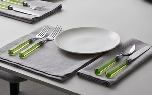 Ensemble de couverts de qualité supérieure, manche vert en os, tête en acier inoxydable poli miroir, design élégant pour restaurant, fête et hôtel - Product Image 5