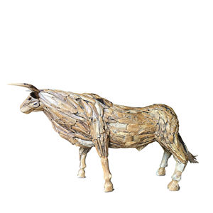 Escultura de Toro Hecha a Mano con Raíz de Teca - Decoración Animal de Madera Natural para Hogar u Oficina - Product Image 2