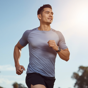 เสื้อยืดกีฬาแบบรัดรูป แห้งเร็ว ระบายอากาศดี เหมาะสำหรับการฝึกซ้อมและออกกำลังกาย กระชับพอดีตัว  รับผลิตแบบ OEM ODM ตามความต้องการ - Product Image 1