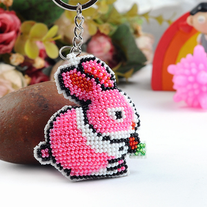 DIY Couple's Heart-shaped <b>Keychain</b> Pendant, Full-bead Embroidered Cross-stitch Heart-shaped Pendant - Product Image 1