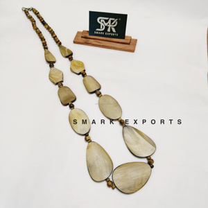 Collar de cuentas de cuerno de búfalo con acabado quemado para mujer, joyería de cuerno Natural hecha a mano, Gargantilla larga de estilo Tribal étnico - Product Image 5