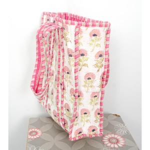 Bolsa de Tela de Algodón 100% con Estampado Floral, Tamaño Pequeño, Asa Larga, para Compras, de Rajasthan - Product Image 3