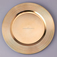 Plaque de chargeur en métal plaqué argent vente chaude cuisine moderne comptoir à manger assiette d'affichage de nourriture servant de la nourriture dans les fêtes et les mariages