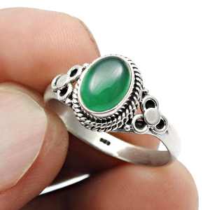 Bague en onyx vert style rétro pour femme, bague bohème décontractée et élégante, cadeau idéal pour un anniversaire ou une fête pour elle - Product Image 2