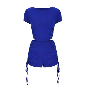 ชุดโยคะสีน้ำเงิน 2 ชิ้น เสื้อครอปคอกลมแบบ Racerback เอวสูง กางเกงขาสั้น ลายเสือดาว ผ้ารัดรูป สีพื้น ผ้าสแปนเด็กซ์ โพลีเอสเตอร์ไร้ตะเข็บ - Product Image 5