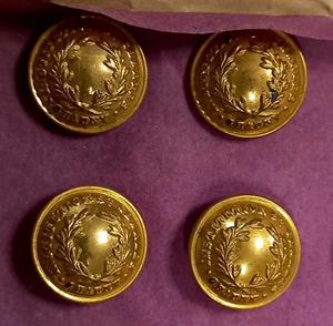 Botones de Latón 100% de Alta Calidad para Uniformes de Exterior con Logotipo Personalizado, Fabricados en Oro, Botones Bolivia - Product Image 1