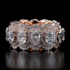 Bande d'éternité en diamant de luxe à large bande de laboratoire poire, pierres de taille ovale et ronde avec double halo, bague de mariée ou de cocktail déclaration - Product Image 1
