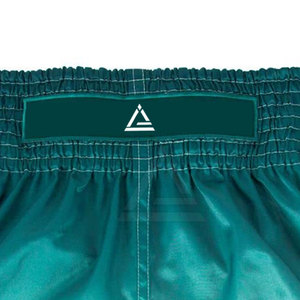 Vêtements de sport légers, shorts de Muay Thai, coupe confortable pour l'entraînement, le combat et les arts martiaux. Shorts de Muay Thai. - Product Image 3