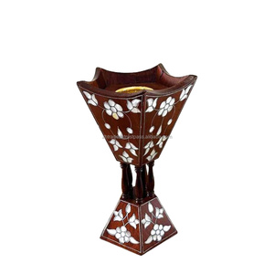 Quemador de Incienso Árabe Bakhoor Hecho a Mano con Incrustaciones de Madera, Lujoso Soporte Decorativo para Incienso para Eid, Ramadán y Decoración del Hogar - Product Image 1