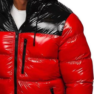 Veste matelassée pour homme, rouge et noir, à blocs de couleur, à capuche, coupe-vent, épaisse, isolée, pour l'hiver, fermeture éclair, style décontracté - Product Image 6