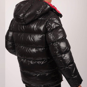 Veste matelassée coupe-vent légère en polyester pour homme, avec fermeture éclair frontale, color-block brillant, idéale pour l'hiver – Vente en gros - Product Image 5