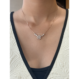 Collar Exclusivo con Diamante Cultivado en Laboratorio de Corte Pera de 1.10 Ct, Certificado IGI, Halo Floral, Oro de 14K, Regalo de Boda, Joyería Fina de Lujo para Fiestas - Product Image 1