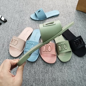 YESTEEM Sandalias Planas de Verano para Mujer con Diseño Europeo de Punta Abierta, Estilo Slip-On a la Moda para Exteriores - Product Image 3