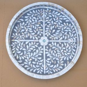 Plateaux à vaisselle classiques de luxe en résine incrustée, durables |   Table d'appoint portable artisanale, écologique et compatible lave-vaisselle pour la maison - Product Image 4
