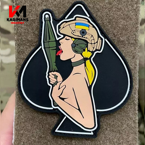 แผ่นยางพีวีซีแบบนูน 3 มิติ สัมผัสนุ่ม สำหรับการสร้างแบรนด์เสื้อผ้าระดับพรีเมียม ผลิตจากยางพีวีซีขึ้นรูปขั้นสูง - Product Image 6