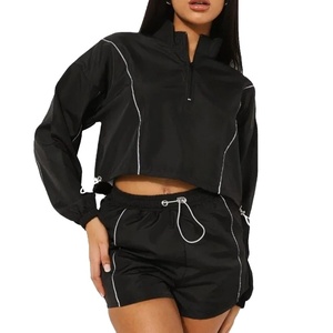 Ensemble short coupe-vent zippé devant OEM avec logo personnalisé, résistant au vent, pour femme, fabriqué par BS 2027 - Product Image 1