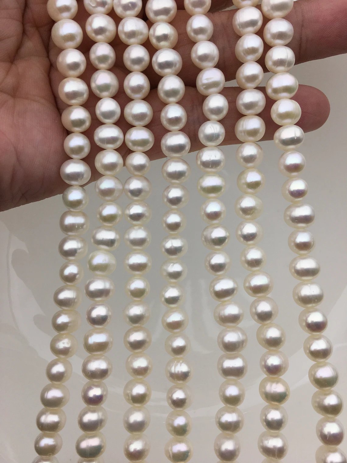 เช่นเดียวกับภาพ