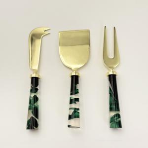 Juego de Servidor de Queso de Metal de Lujo con Mango de Resina, Elegante Cuchillo y Espátula para Queso de Acero Inoxidable para Catering de Bodas - Product Image 3