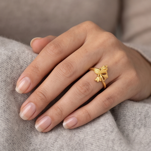 DIVYORO แหวนรูปใบไม้สไตล์คลาสสิกชุบทอง 22k สำหรับผู้หญิง - Product Image 3